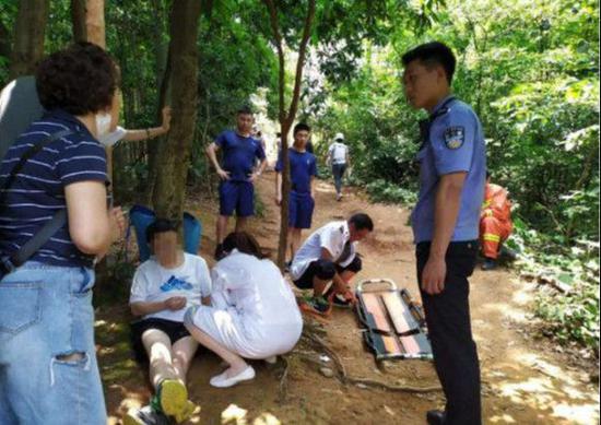 户外登山弗成说走就走！男人爬山身段突发疾病