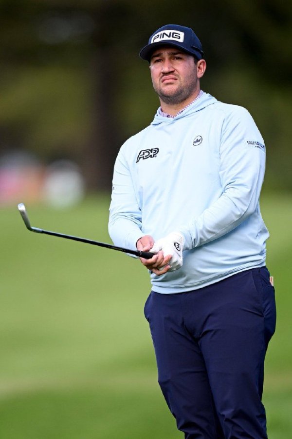 欧洲众人赛第三轮未完赛 劳伦斯暂跨越李昊桐T32