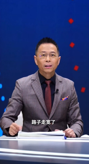 詹俊: 萨拉赫蹊径走宽了! 主动寻找队友合营, 二时尚策略合乎他