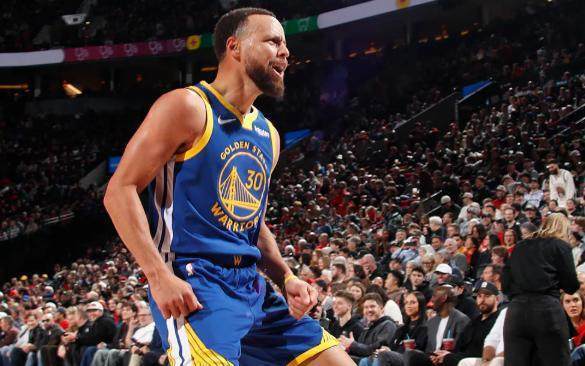 库里48分难掩贬抑崩坏 金州疲乏科尔揽责寻解围