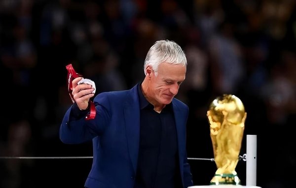 皆达内上任无悬念！57岁德尚亲口阐述：带完世界杯就离任