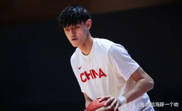 曾凡博决定留国内！首钢豪掷1100万，这待遇谁能承受