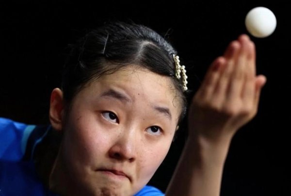 成都高新若水居俱乐部独揽为难，聘张本宇当训导签张本好意思和为队员，票价风云引群愤，张本智和争议再添纠纷