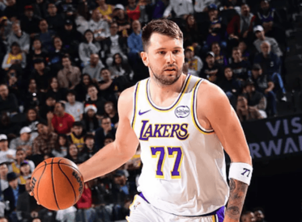 本赛季东契奇48.4%的助攻攻击为扣篮或上篮，功绩生计新高