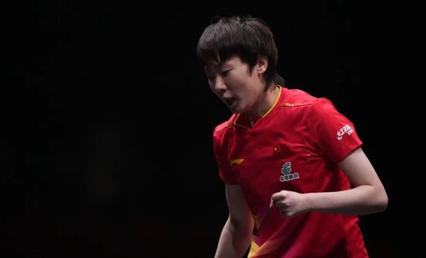 乒超半决赛：王曼昱3-1校服王艺迪！全面顺利，陈幸同钱天一3-2