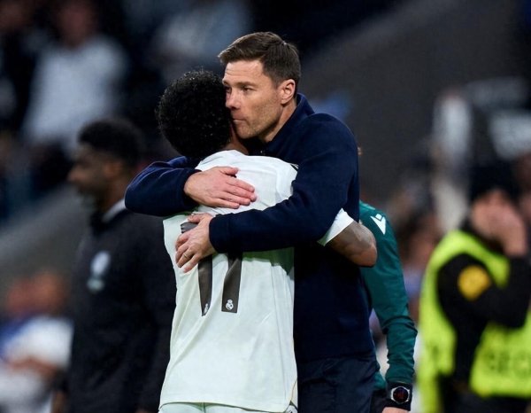 阿隆索1个决定，让皇马6000万废柴变阵眼，全队受益