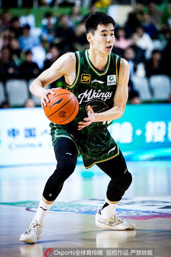 媒体东谈主：郭昊文能进国度队但偶而会受重用 在国度队打第六东谈主妥当